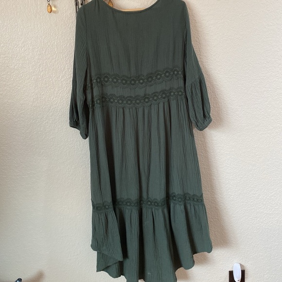 Boho Green flowy 100% cotton dress. Size Large - Picture 6 of 7